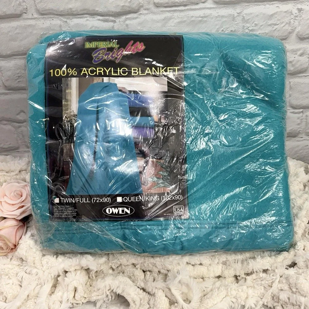 Vtg Owen Twin / Full Size Acrylic Blanket Imperial Brights Soft Fuzzy Teal 80's